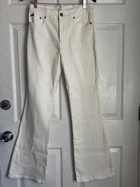 DG2 Diane Gilman White Flare Leg Jeans Size 8 Y2K Beachy coastal pure all white